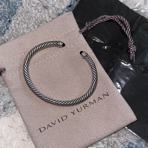 David Yurman 5mm Classic Cable Bracelet w/Black Onyx & Diamonds - Picture 5 of 15